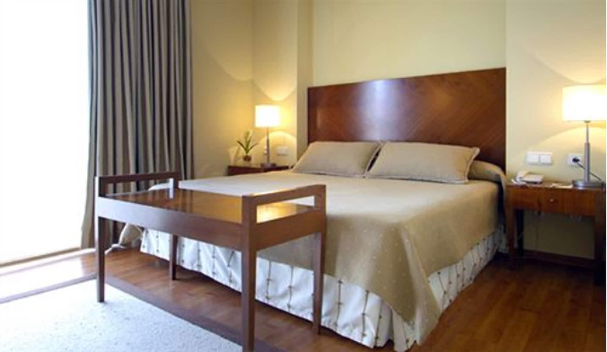 Avenida Hotel Almería Eksteriør bilde