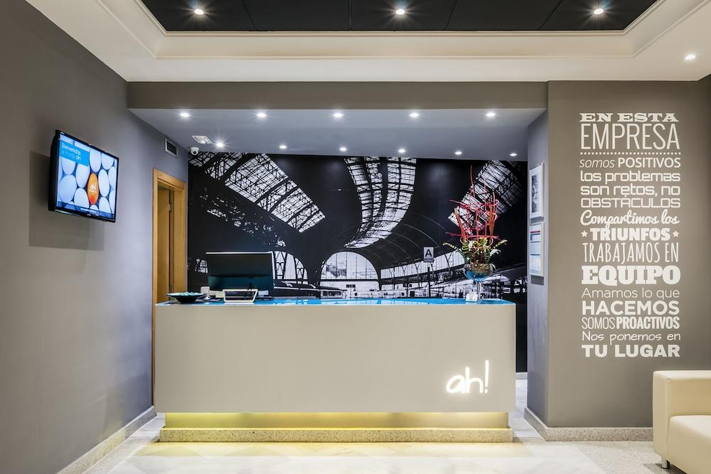Avenida Hotel Almería Eksteriør bilde