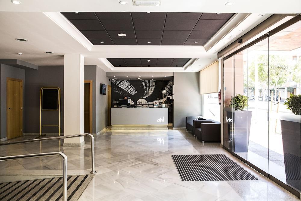 Avenida Hotel Almería Eksteriør bilde