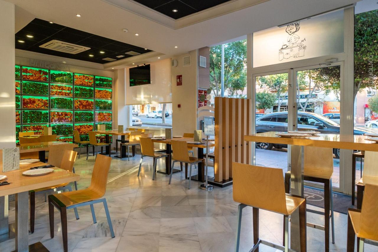 Avenida Hotel Almería Eksteriør bilde