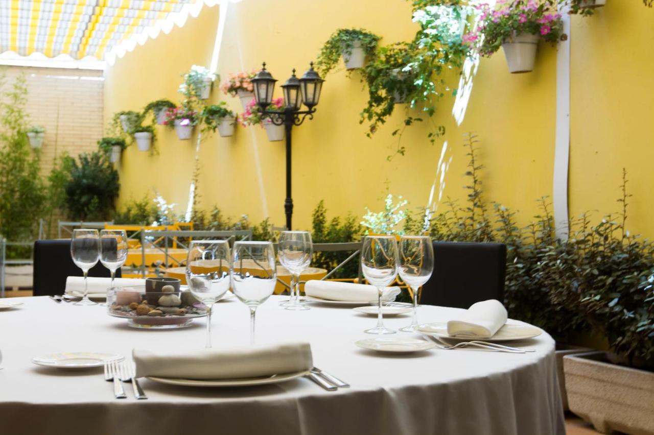 Avenida Hotel Almería Eksteriør bilde