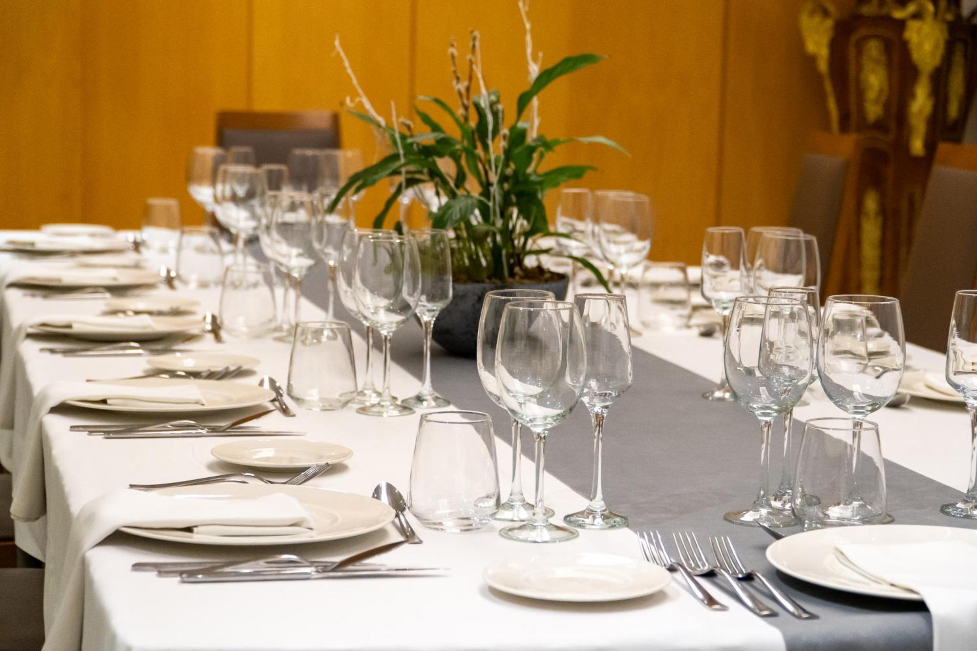Avenida Hotel Almería Eksteriør bilde