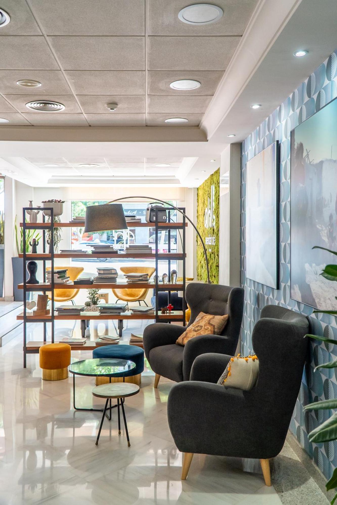Avenida Hotel Almería Eksteriør bilde
