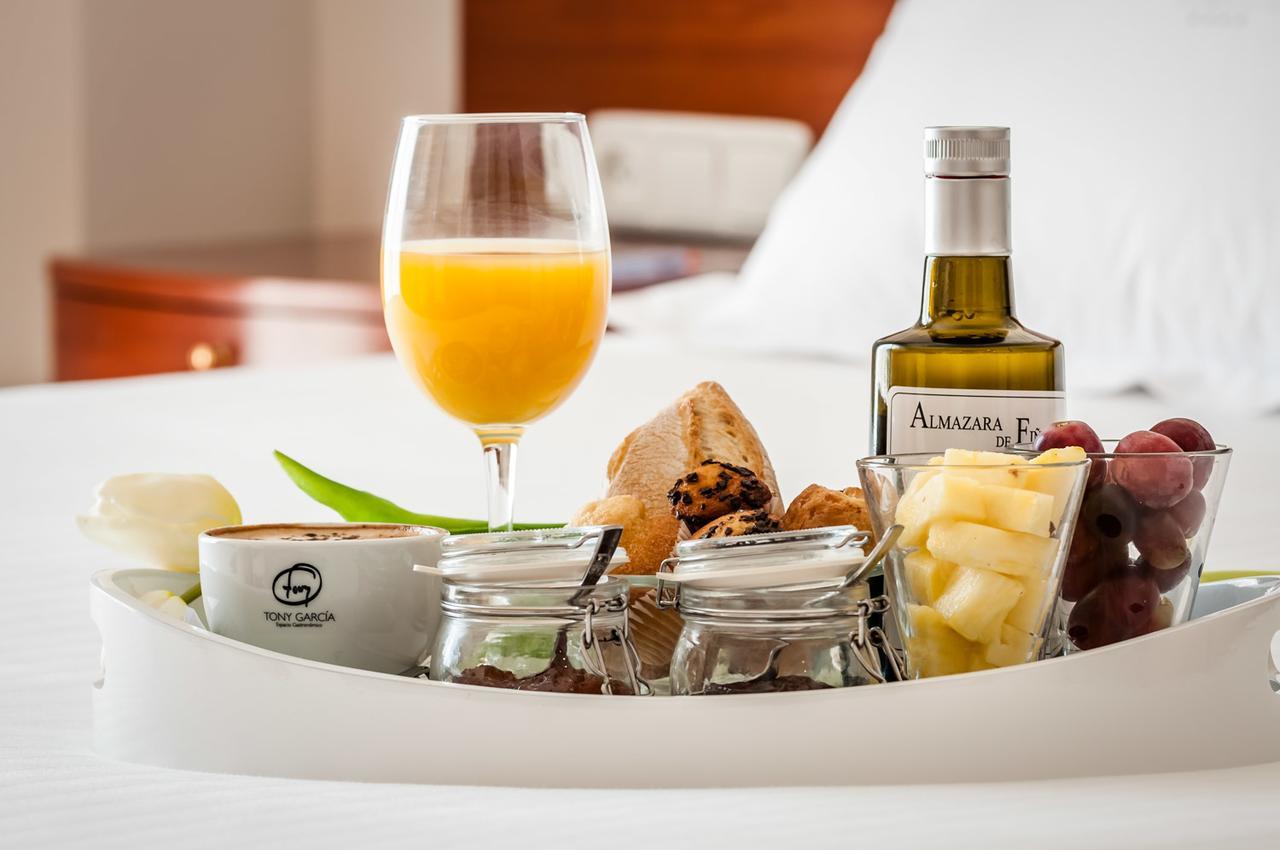 Avenida Hotel Almería Eksteriør bilde